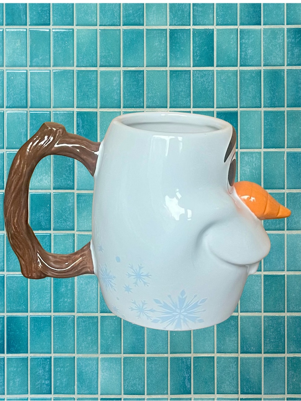 Disney Store Olaf Mug 18 oz 3D Sculpted - Picture 7 of 16